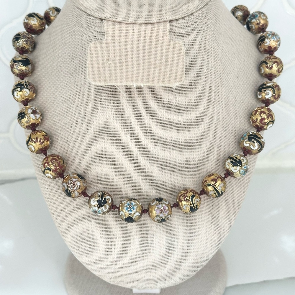 Vintage Chinese Cloisonne Gold Enameled Floral Bead Hand Knotted Necklace